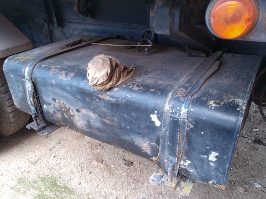 ขายรถ10 ล้อ 2เพลา ISUZU ร็อกกี้ 240 แรงม้า (ซื้อขายแล้ว ขอบคุณเสี่ยจาก จ.อุทัยธานีด้วยครับ 1000000 บาทถ้วน) ขายรถ10 ล้อ 2เพลา ISUZU ร็อกกี้ 240 แรงม้า (ซื้อขายแล้ว ขอบคุณเสี่ยจาก จ.อุทัยธานีด้วยครับ 1000000 บาทถ้วน)