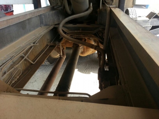 รถฮีโน่ 10 ล้อดั้ม 320 แรงม้า. ( เปอร์เฟีย. )  สนใจติดต่อ 081 - 6079515ถ