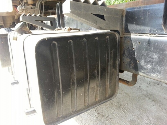 รถฮีโน่ 10 ล้อดั้ม 320 แรงม้า. ( เปอร์เฟีย. )  สนใจติดต่อ 081 - 6079515ถ