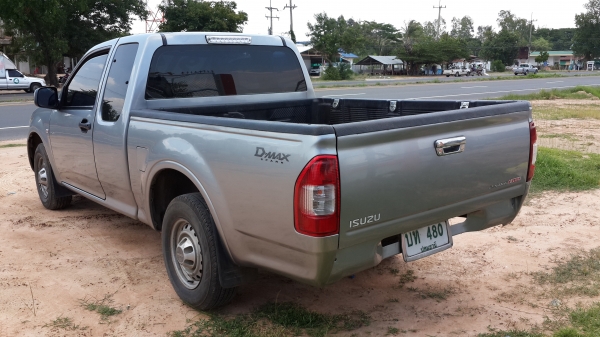 ขาย D MAX SX 2500cc.i-TEC พร้อมใช้งาน ราคาถูกๆๆๆ โทรมาตอนนี้เอาไปเลย 255,000 บาท