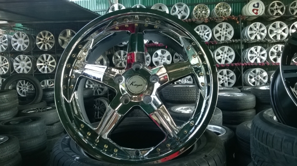 ขายล้อ vipขอบ18  5รุ114ชุดละ8500-12500