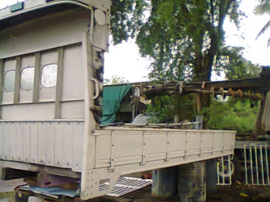 ขายกระบะ 6ล้อ ยาว4.50เมตรกว้าง2.15คัชซีเที่ยม70ซ.ม ขาย20,000บาท