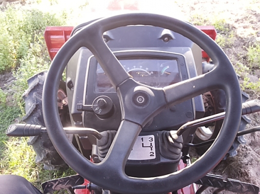 ยันม่าร์ 45 แรง 696 ชม.สภาพรถใหม่ เอกสารพร้อมโอนครับ