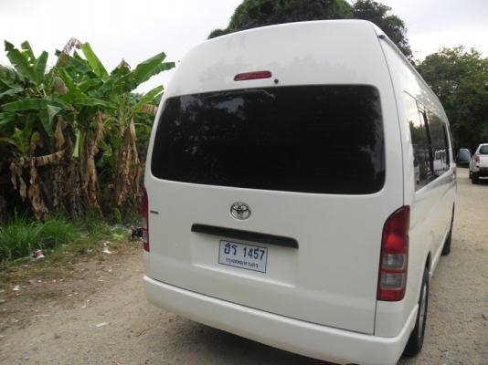 ขายรถตู้ปี 06&amp;07 สภาพพร้อมใช้ เบาะ 4 แถว หน้าหลังเดิมๆ( 2 คัน ภายนอกเหมือนกัน)