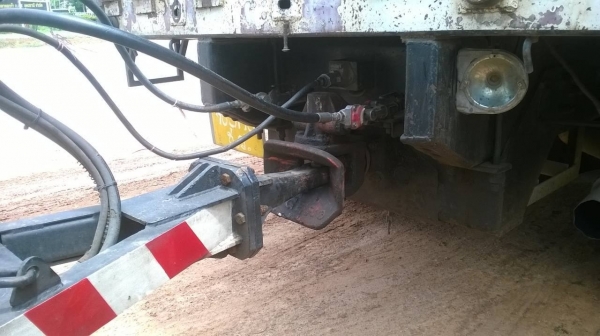 ขายพ่วงแม่-ลูกไม่ดั้ม กระบะสามมิตร HINO MEGA 260 ปี 49 คัสซีสวยจัด เครื่องเดิม เกียร์เดิม แอร์เย็น ยางเต็ม ทะเบียนเต็มพร้อมโอน