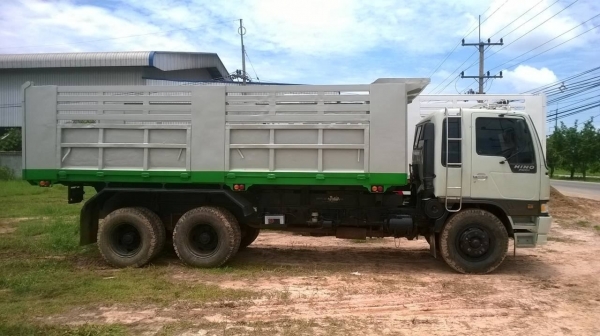 ขาย 10 ล้อดั้ม 2 เพลา FM3H เครื่องเดิม HO7D 195 HP เกียร์เดิม สโลว์เดิม คัสซีสวยตลอดเส้น แอร์เย็นฉ่ำ ยางเต็ม ทะเบียนพร้อมโอนครับ