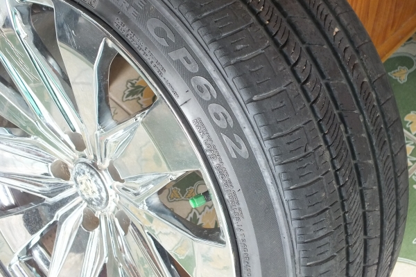 ขายล้อขอบ 18 ใส่vigo ครบชุด ยางดอกเต็ม สวยทั้งสี่ชุด ขายล้อขอบ 18 ใส่vigo ครบชุด ยางดอกเต็ม สวยทั้งสี่ชุด