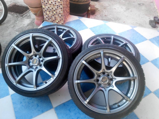 ce28 17 4รู100ออฟ38กว้าง8นิ้วทั้ง4วง สีเดิมโรงงาน งานcg สวยๆวิงๆพร้อมยาง ปี13 2เส้น 12 2เส้นดอกยางสวย ขาย11300 สนจัยดูของได้ที่ คลอง2 คลองหลวง  0898128457 ไอดี chaichaimax  ซ.บงกช11https://www.facebook.com/profile.php?id=100006231031308