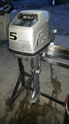 ฮอนด้า 5 แรง 4 จังหวะ สวยๆ ฮอนด้า 5 แรง 4 จังหวะ สวยๆ