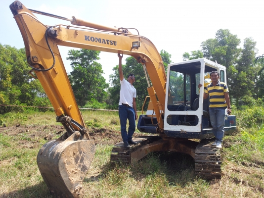 KOMATSU PC80-3 รถทำงานอยู่ทุกวันครับตามสภาพ