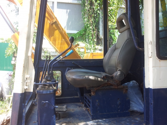 KOMATSU PC80-3 รถทำงานอยู่ทุกวันครับตามสภาพ