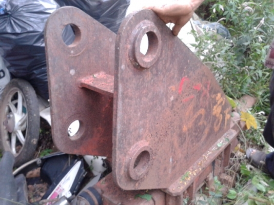 หัวกระแทก (หัวใหญ่) ใส่แมคโค ยิงระบบลม สภาพดี  พร้อมใช้งาน