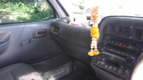 ขายรถตู้หัวจรวด TOYOTA ปลายปี36 สภาพพร้อมใช้งาน แอร์เย็น เครื่องดี สภาพดี