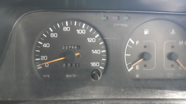 ขายรถตู้หัวจรวด TOYOTA ปลายปี36 สภาพพร้อมใช้งาน แอร์เย็น เครื่องดี สภาพดี