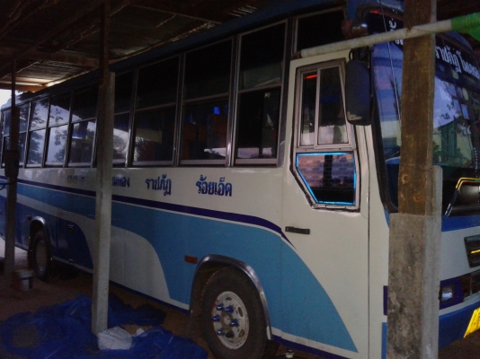 ขายรถบัส 420,000 สนใจต่อรองได้ครับ ขายรถบัส 420,000 สนใจต่อรองได้ครับ