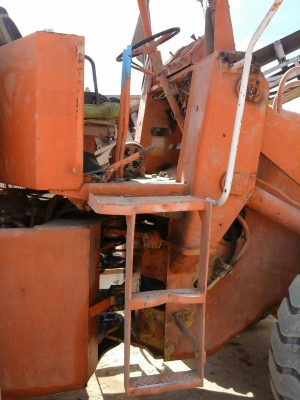 รถตักเลี้ยวเอว KOMATSU 510 รถพร้อมใช้...สภาพดี..