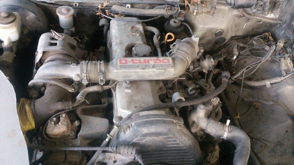 ขายเครื่่องยนต์ดีเซลโตโยต้า 2L-T