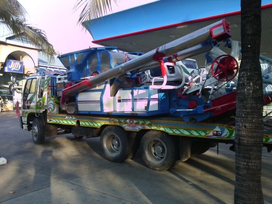 250000พร้อมส่งแล้วครับค่าขนส่งคิดตามระยะทางครับ