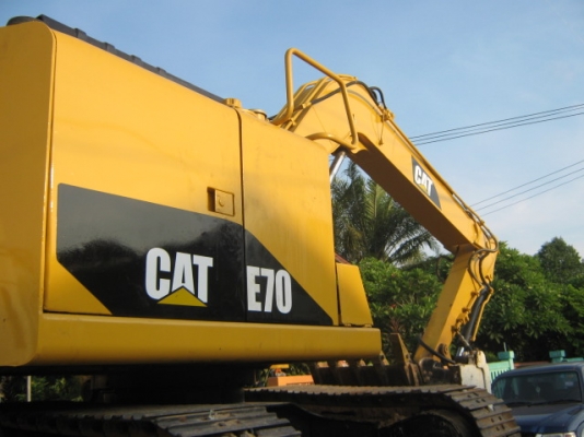 รถขุดKATO HD 250 V2 รถขุดKATO HD 250 V2