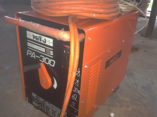 ขายตู้เชื่อมพลัง300แอมป์ ด่วนครับลดแล้วครับเหลือ 9500ครับ