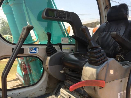 ขายรถแบคโฮ KOBELCO SK120-2(MARK5) ใบแทร็ค 70 ระบบไฟฟ้าเต็ม คอลโทรลสั้น สภาพสวย นำเข้าจากญี่ปุ่น มีVDOครับ