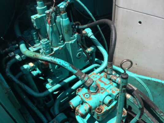 ขายรถแบคโฮ KOBELCO SK120-2(MARK5) ใบแทร็ค 70 ระบบไฟฟ้าเต็ม คอลโทรลสั้น สภาพสวย นำเข้าจากญี่ปุ่น มีVDOครับ