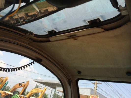 ขายรถแบคโฮ KOBELCO SK120-2(MARK5) ใบแทร็ค 70 ระบบไฟฟ้าเต็ม คอลโทรลสั้น สภาพสวย นำเข้าจากญี่ปุ่น มีVDOครับ