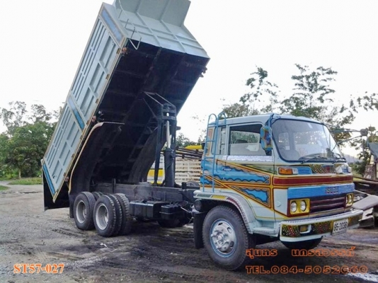 ขายด่วน รถบรรทุก 10 ล้อ ISUZU 165 แรง ดั้ม 2 เพลา  สภาพเดิมๆ มือเดียว รถสวยพร้อมใช้ ราคาสุดคุ้ม