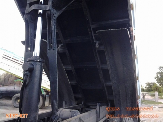 ขายด่วน รถบรรทุก 10 ล้อ ISUZU 165 แรง ดั้ม 2 เพลา สภาพเดิมๆ มือเดียว รถสวยพร้อมใช้ ราคาสุดคุ้ม ขายด่วน รถบรรทุก 10 ล้อ ISUZU 165 แรง ดั้ม 2 เพลา สภาพเดิมๆ มือเดียว รถสวยพร้อมใช้ ราคาสุดคุ้ม