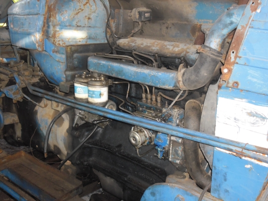 ขายรถไถฟอร์ด รุ่น77  ราคา 250,000 บาท