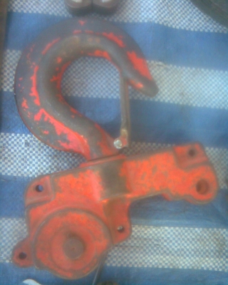 ตะขอ  5  ตัน ครับ