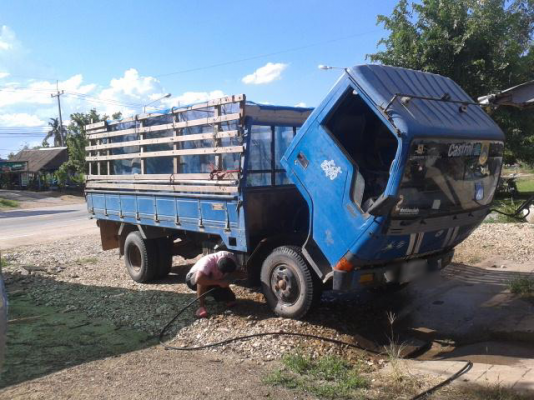 ขายรถบรรทุกหกล้อ Mitsubishi canter เครื่อง 4D31 - 110 แรง หัวเดิม เครื่องดี แลสซีสวย ทะเบียนพร้อม