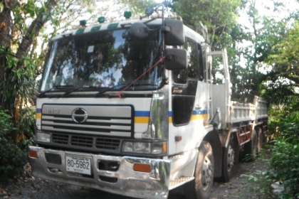 ฮีโน่ กระบะบรรทุก 12 ล้อ