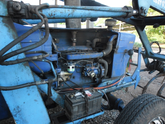 ขายรถคีบอ้อยราคา  350,000 บาท