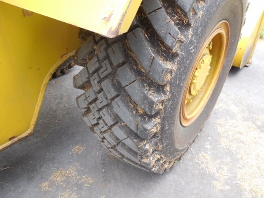ขายรถตักล้อยาง CATERPILLAR 936Z : 4SB1377