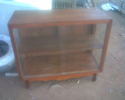 ตู้ไม้สัก