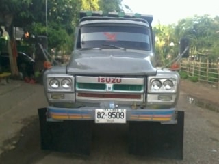 ขายด่วนรถดั้มหกล้อหัวยาว เครื่อง J  เกียร์ J เฟืองท้าย ฟูโซ๋  พวงมาลัยเพาเวอร์ แอร์เย็น ทะเบียน 58