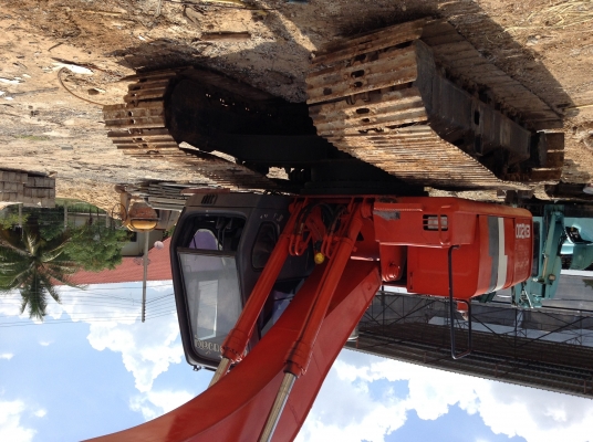 ขายด่วนแบคโฮฮิตาชิEX200-2สภาพพร้อมใช้ครับ