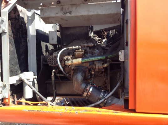 ขายด่วนแบคโฮฮิตาชิEX200-2สภาพพร้อมใช้ครับ