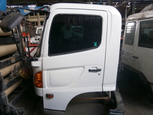 HINO MEGA หัวเล็ก ไม่มีแค็ป HINO MEGA หัวเล็ก ไม่มีแค็ป