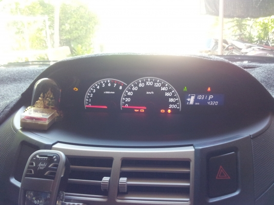 ขาย ยารีส ปี13 รถ เกียร์ออโต้ ผู้หญิงใช้ มือเดียว รถสวยมากสภาพนางฟ้า ขาย ยารีส ปี13 รถ เกียร์ออโต้ ผู้หญิงใช้ มือเดียว รถสวยมากสภาพนางฟ้า