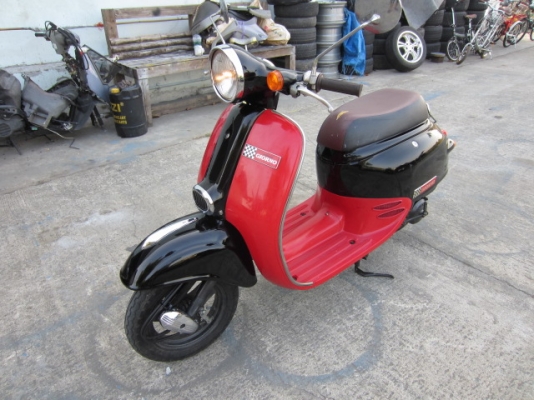 ขายด่วนๆ Honda Giorno 50cc. สีแดง และ สีดำ 2 คัน คันละ 16,000 บาท ขายด่วนๆ Honda Giorno 50cc. สีแดง และ สีดำ 2 คัน คันละ 16,000 บาท