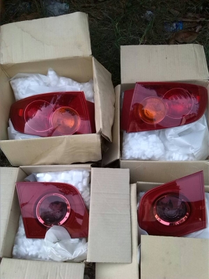 ขายไฟท้าย Mazda3 ของใหม่แกะกล่อง