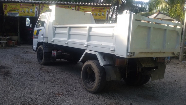 ขายรถ6ล้อดั้มNKRเครื่อง110สวยๆ พร้อมใช้งาน เจ้าของขายเอง ขายรถ6ล้อดั้มNKRเครื่อง110สวยๆ พร้อมใช้งาน เจ้าของขายเอง