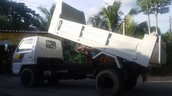 ขายรถ6ล้อดั้มNKRเครื่อง110สวยๆ พร้อมใช้งาน เจ้าของขายเอง ขายรถ6ล้อดั้มNKRเครื่อง110สวยๆ พร้อมใช้งาน เจ้าของขายเอง