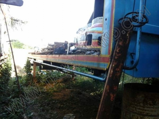 กระบะเปลือยของฮีโน่