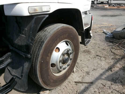 ขายด่วนหัวลากISUZU DECA 320 แรงม้า ปี 48