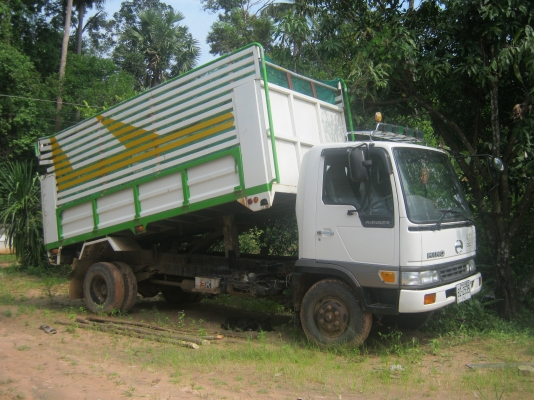 hino117ดั๊มพ์เกษตร 6เกียร์