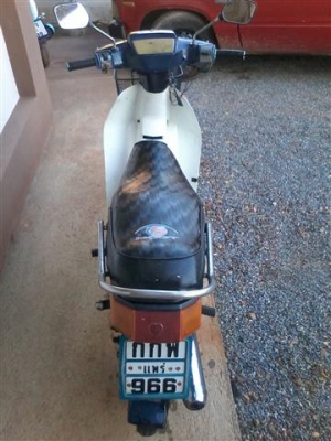 ขายฮอนด้าคัสต้อมทะเบียนพร้อมโอนภาษีขาดปี 47 เครื่องเดิมแห้งๆเบาะเหล็กเดิมโรงงานขาย 6500 บาท