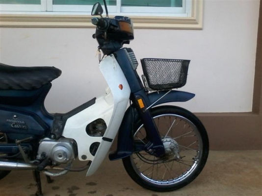 ขายฮอนด้าคัสต้อมทะเบียนพร้อมโอนภาษีขาดปี 47 เครื่องเดิมแห้งๆเบาะเหล็กเดิมโรงงานขาย 6500 บาท